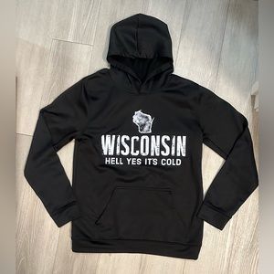 Wisconsin sz medium black hoodie.